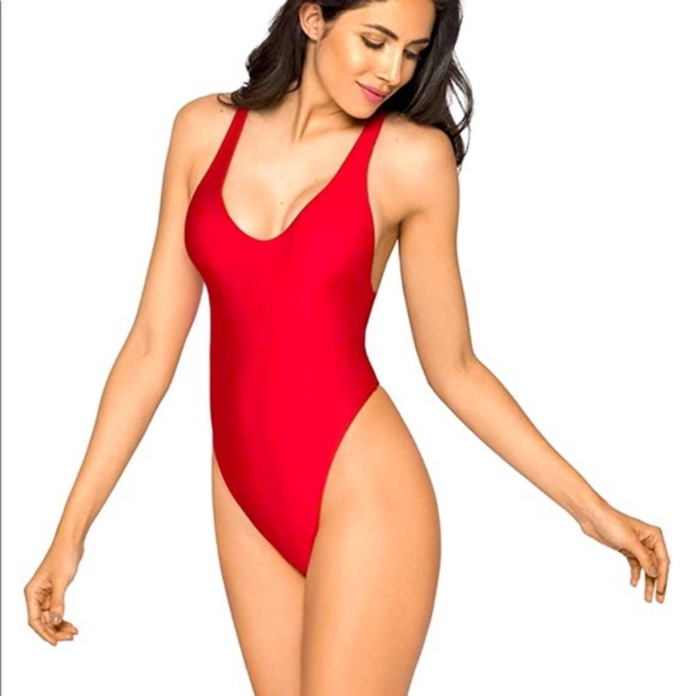 RELLECIGA❤️ Baywatch Pam Anderson Red Sexy 1 pc Thong Swimsuit Kylie Jenner $119